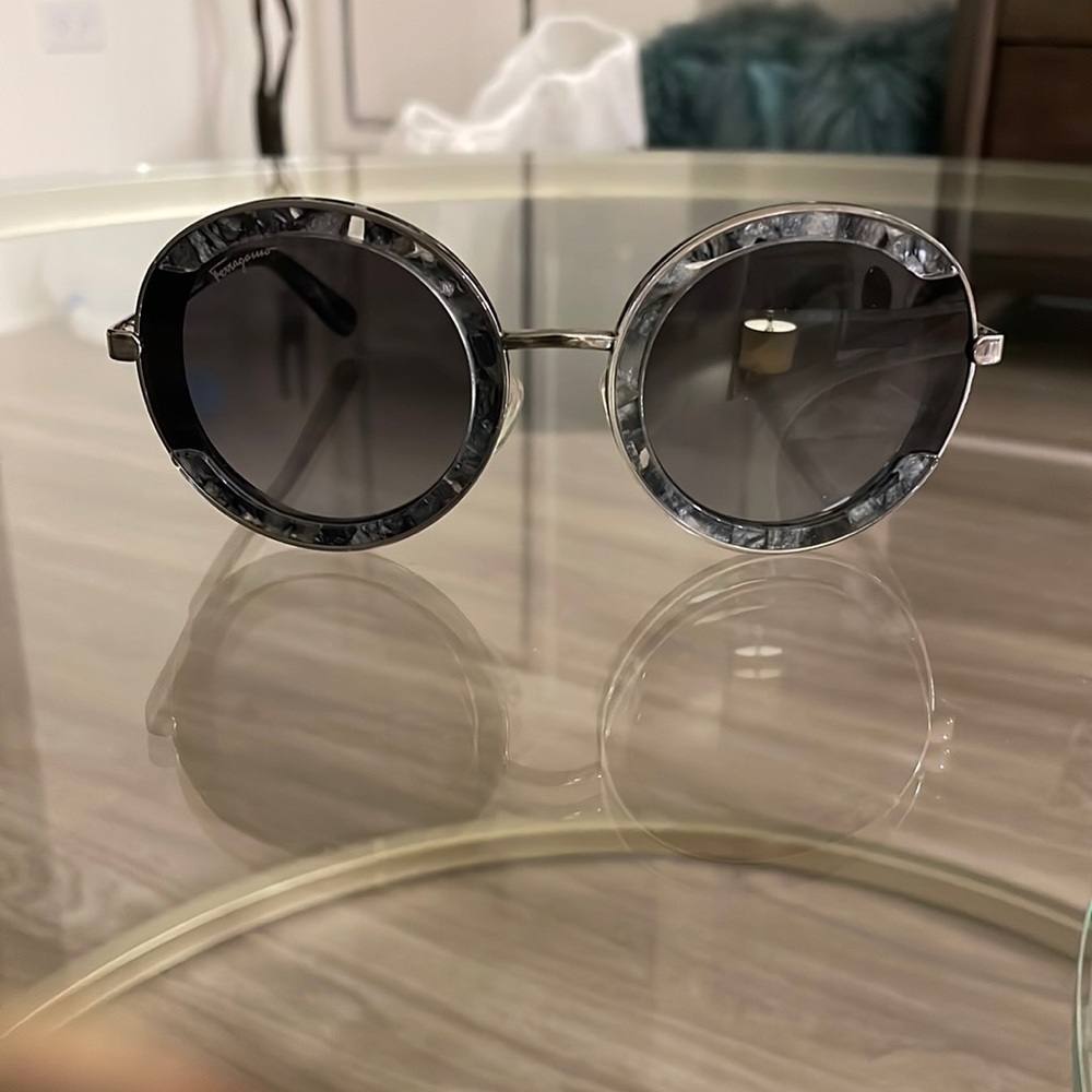 Salvatore Ferragamo Sunglasses. Never Worn. Retail 390$